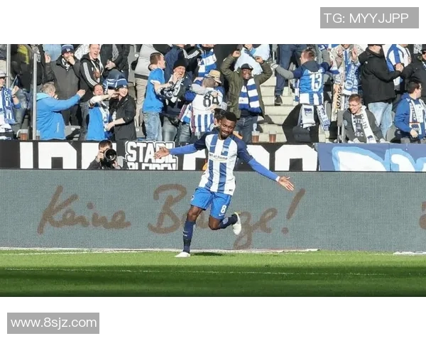 沙尔克04客场连败,陷入颓势深渊